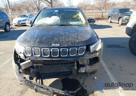 2022 Jeep Compass Limited 4X4 из США, поврежденный, VIN 3C4NJDCB0NT192120